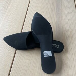 NWT DLG Women's Black Slip-On Shoes, black flats office shoes casual shoes